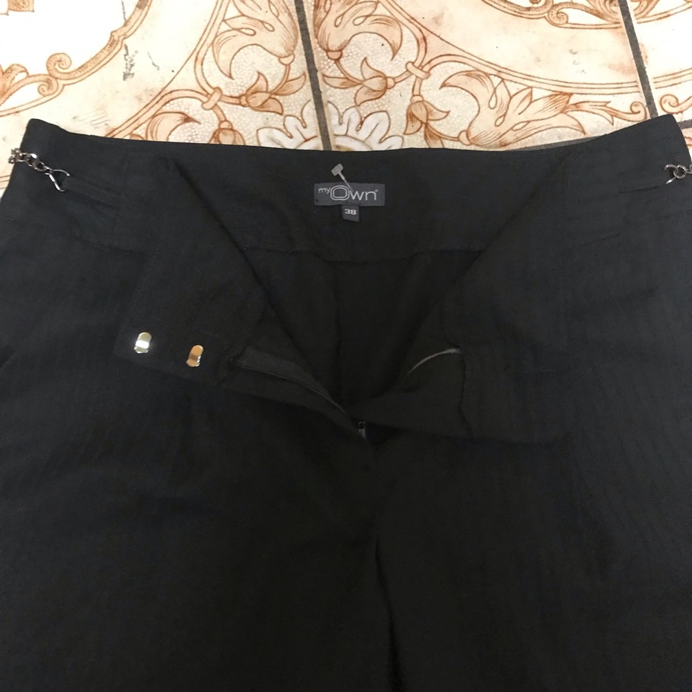Pants - Picture 5 of 7